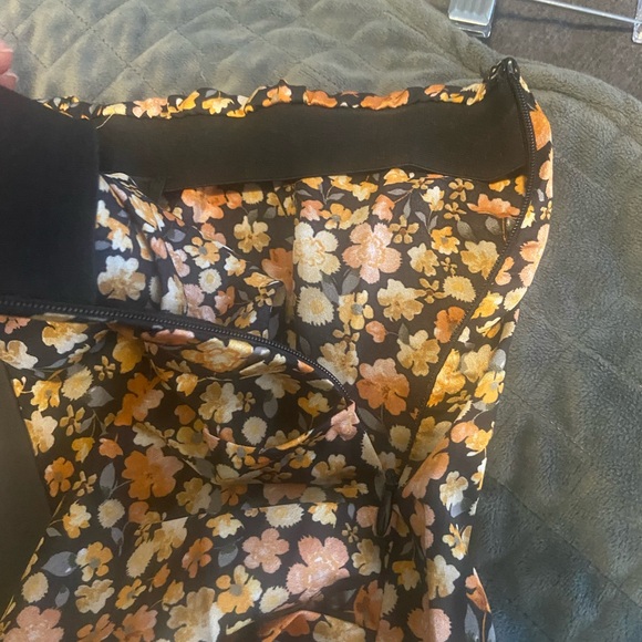 Satin Floral Midi Skirt - lulus size small - Picture 6 of 7